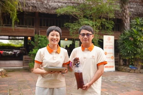 Hướng dẫn làm sạch đại tràng bằng Cafe và Thảo Dược